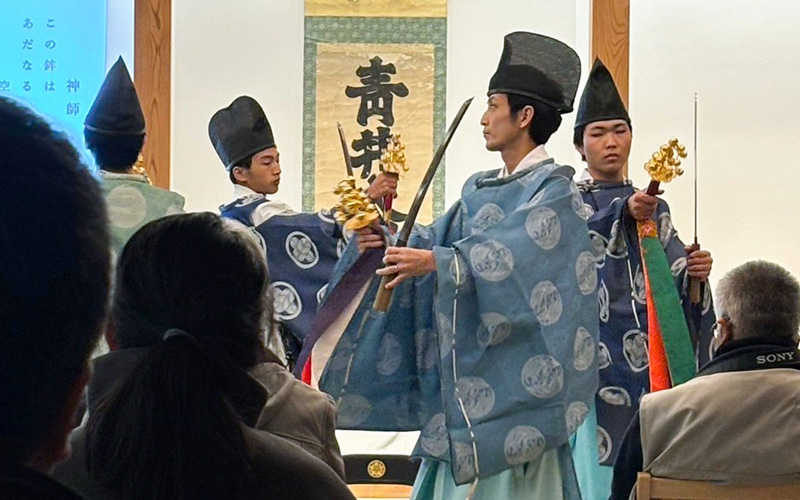 球磨神楽継承のための「子ども神楽教室」
